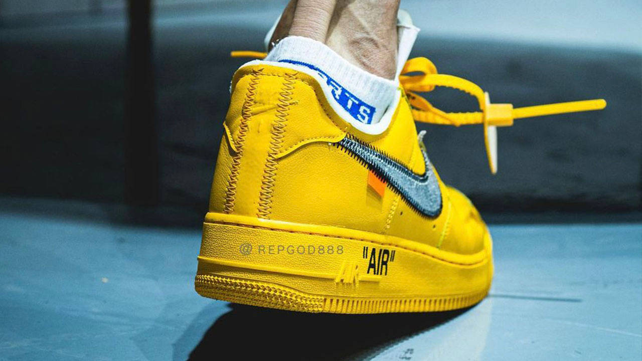 Off-White x Nike Air Force 1 "University Gold"