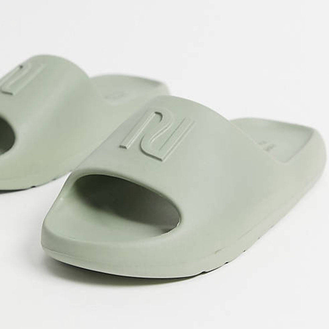 River Island ribberised logo slider