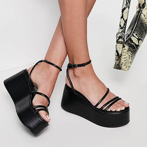 Schuhc Sandals
