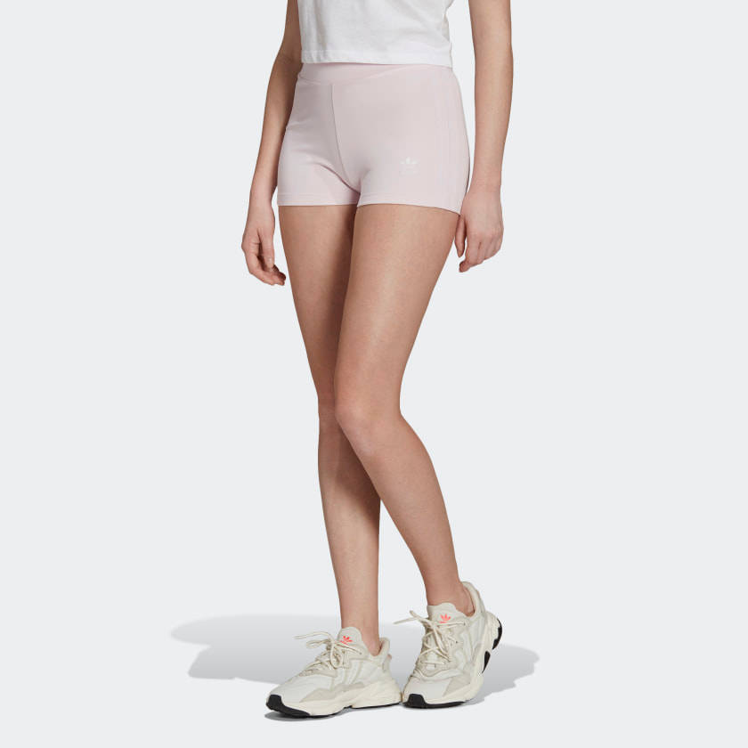 Tennis_Luxe_Booty_Shorts_Pink_H56463_21_model