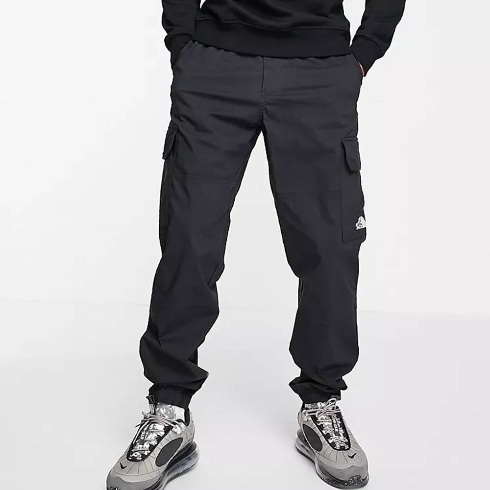 combat trousers north face