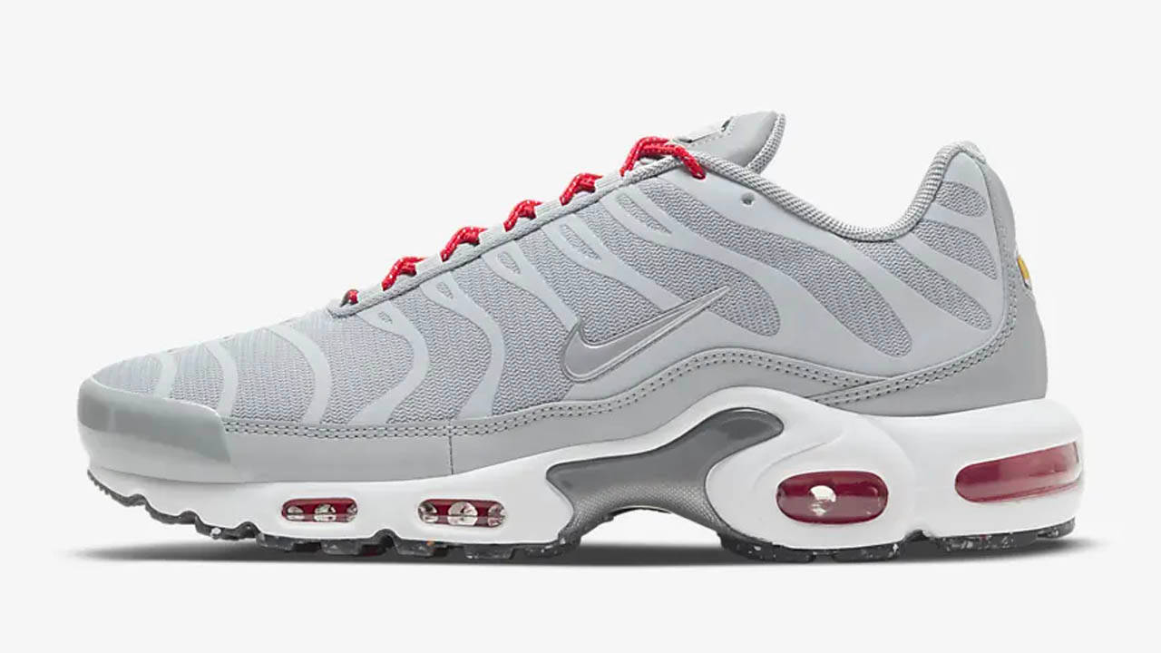 Upgrade Your Summer Rotation With These 15 Awesome Air Max Plus