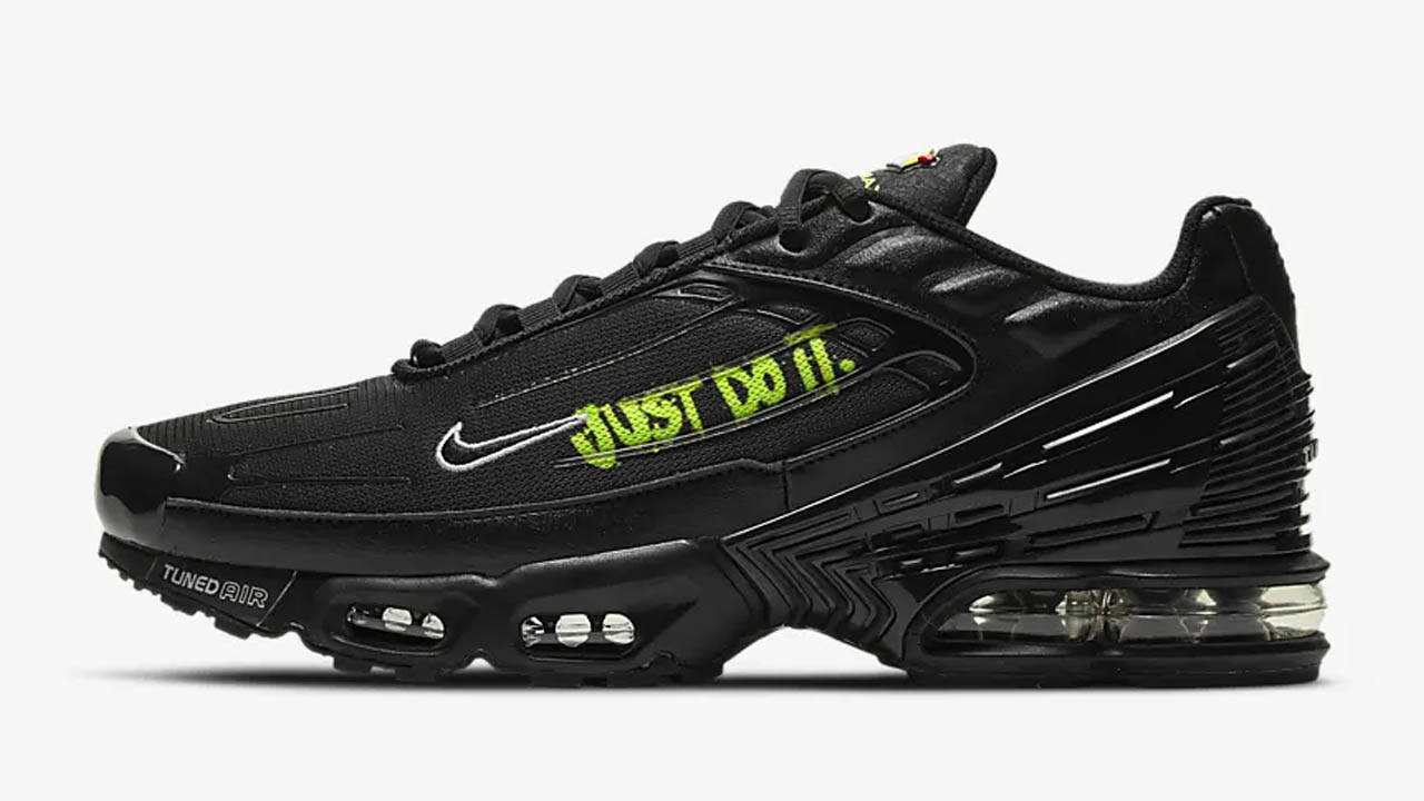 Upgrade Your Summer Rotation With These 15 Awesome Air Max Plus