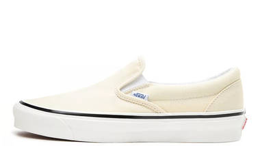 vans slip ons beige