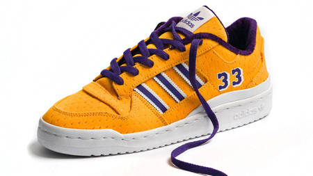 Cheer on the Lakers with the Kareem Abdul-Jabbar x adidas Originals Forum Low Cheer on the Lakers with the Kareem Abdul-Jabbar x adidas Originals Forum Low