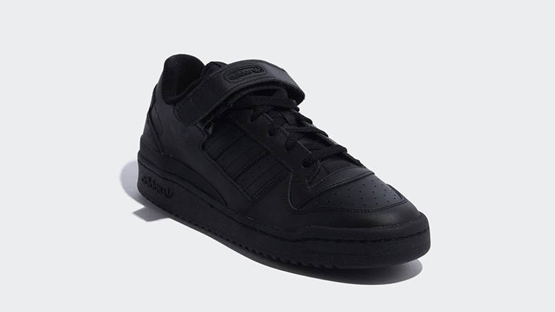 forum low triple black