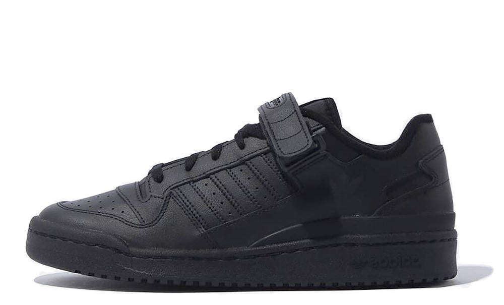 adidas Forum Low Triple Black