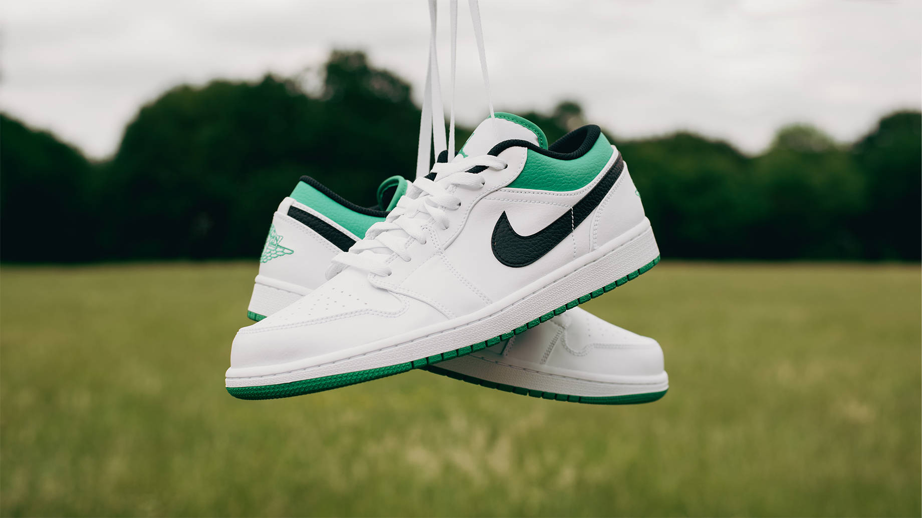Air Jordan 1 Low Lucky Green
