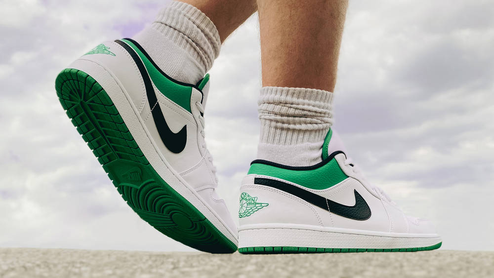 Air Jordan 1 Low Lucky Green