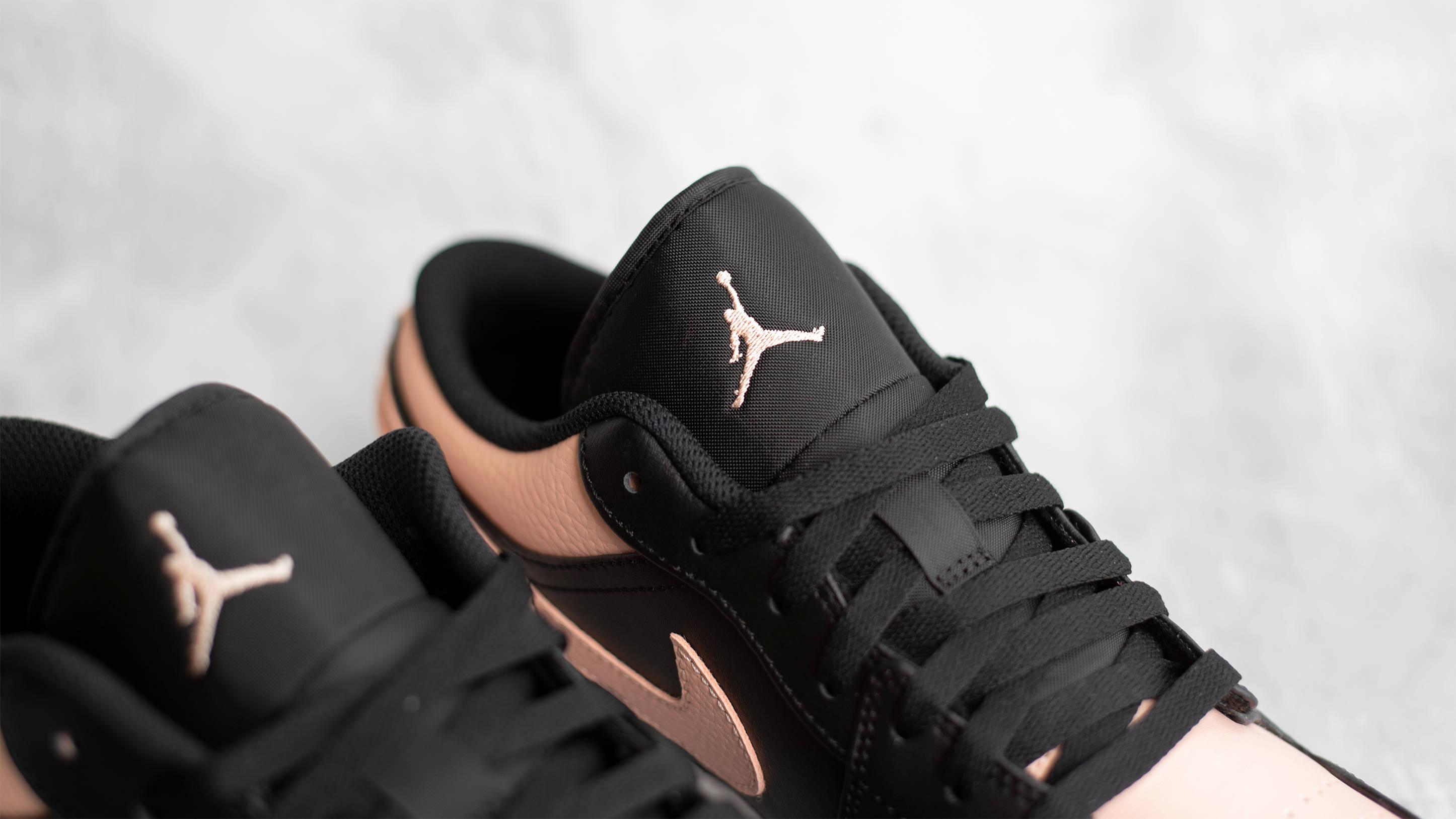 Air Jordan 1 Low Crimson Tint D