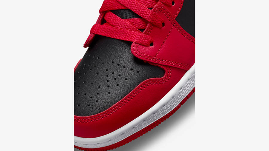 very berry jordan 1 low