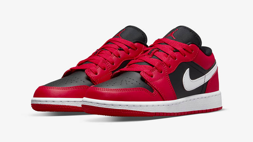 Air Jordan 1 Low GS Black Very Berry