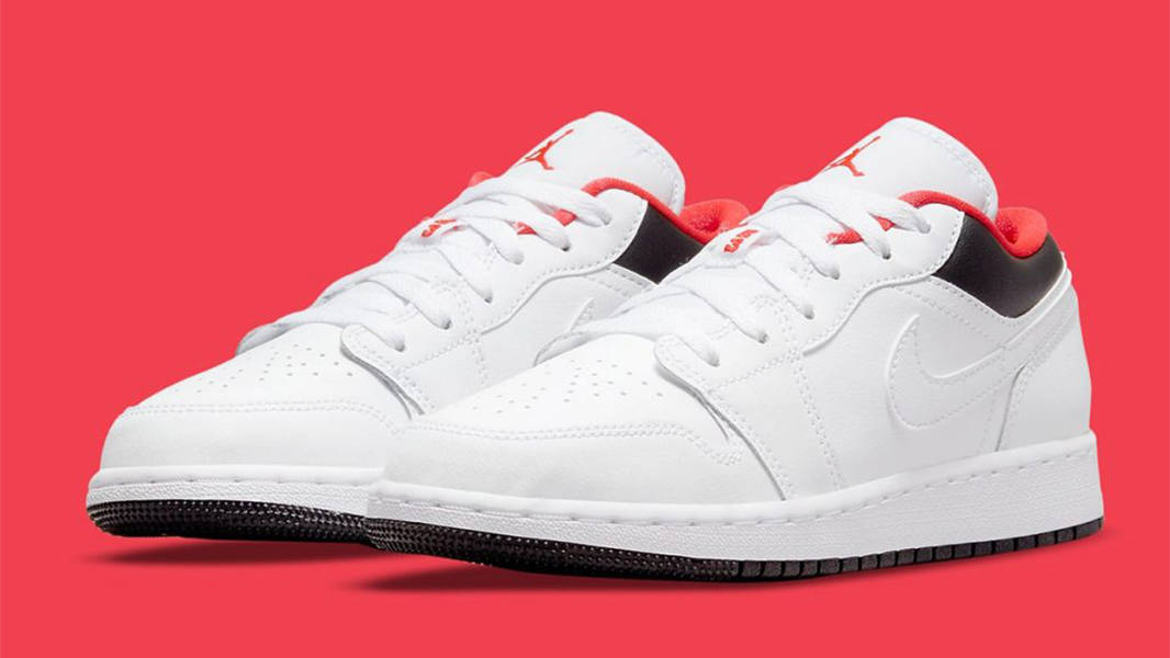 Air Jordan 1 Low GS Chicago Home