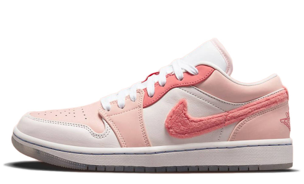 Air Jordan 1 Low Mighty Swooshers