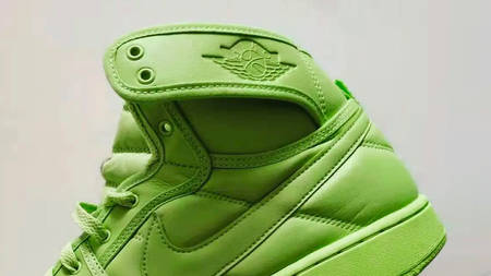 First Look at the Billie Eilish x Air Jordan 1 High "Volt" First Look at the Billie Eilish x Air Jordan 1 High "Volt"