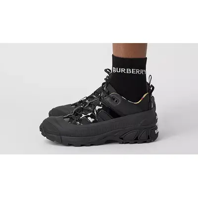 Burberry Arthur Nylon Black 80354401 on foot