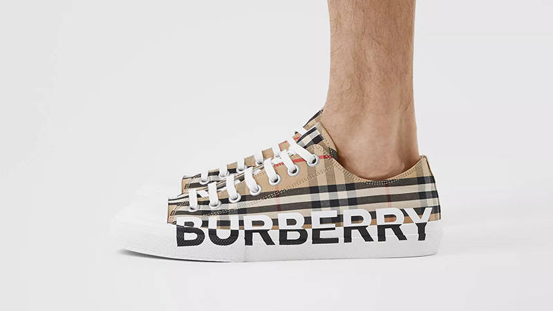 Burberry Logo Print Vintage Check Archive Beige 80241491 on foot