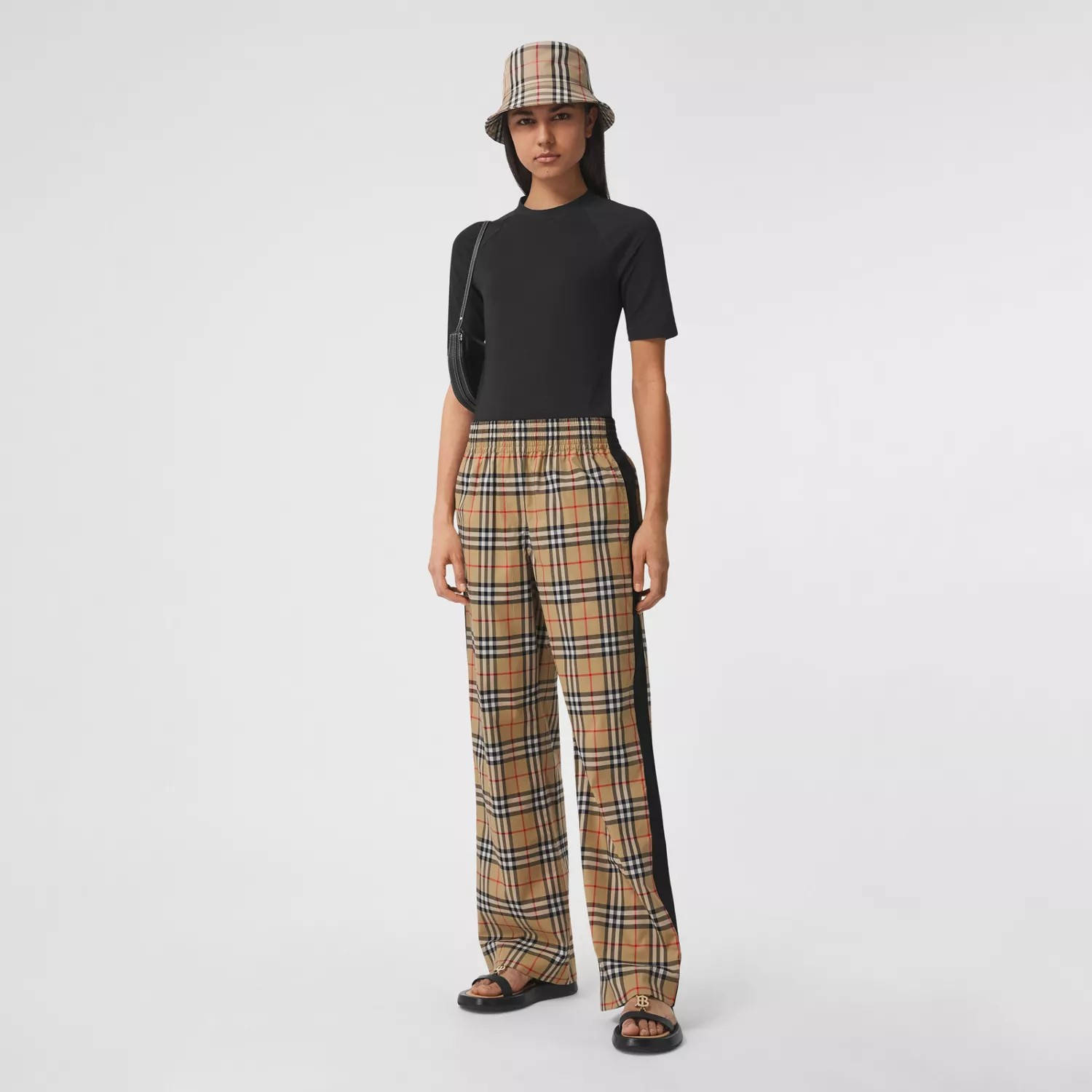 kiko.vintage on Instagram: “Vintage Burberry high waisted trousers  available for purchase now in size XS. $228 … | Vintage burberry, High  waisted trousers, Fashion