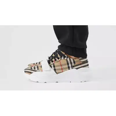 Burberry Vintage Check Cotton Archive Beige 80202821 on foot