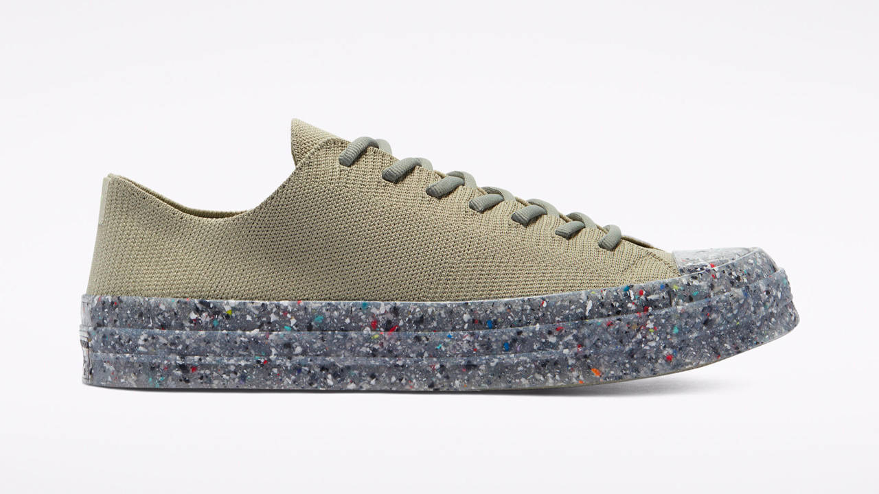 Use This Crazy Code to Take a Whoppinng 40% Off at Converse Right Now!