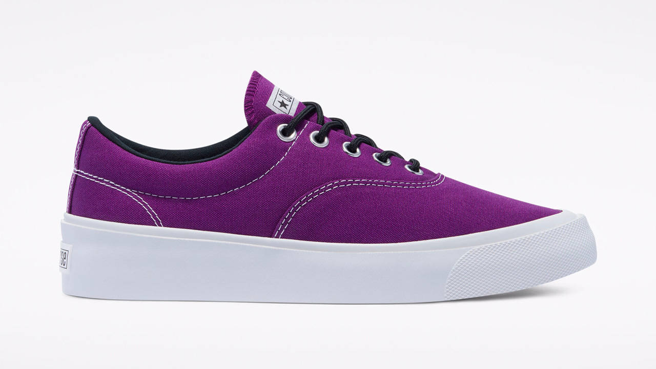 Use This Crazy Code to Take a Whoppinng 40% Off at Converse Right Now!