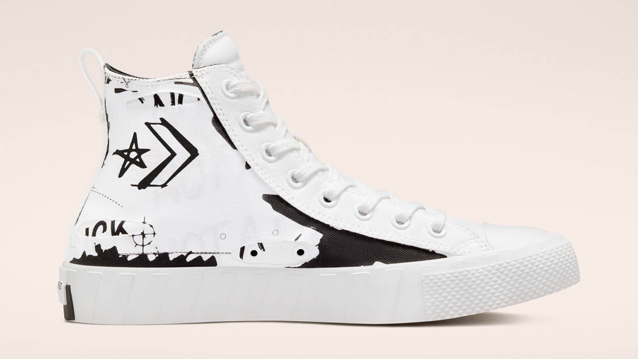 Use This Crazy Code to Take a Whoppinng 40% Off at Converse Right Now!