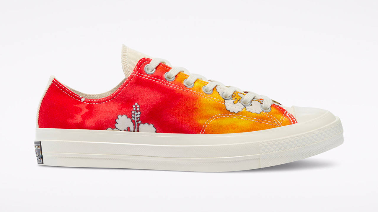 Use This Crazy Code to Take a Whoppinng 40% Off at Converse Right Now!