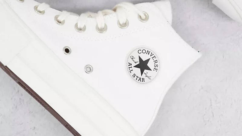 Converse Chuck Taylor Floral Detail Hi Vintage White