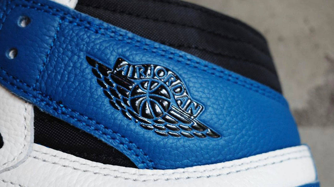 Travis Scott x fragment design x Air Jordan 1