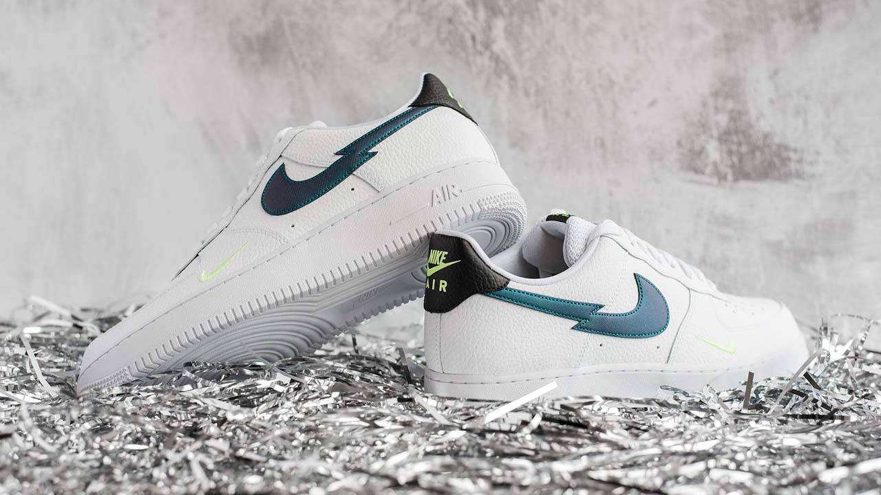 10 New Nike Drops at JD That Will Take Your Summer Rotation Up a Notch