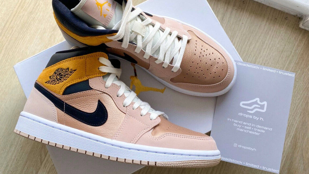 Jordan 1 Mid Metallic Bronze