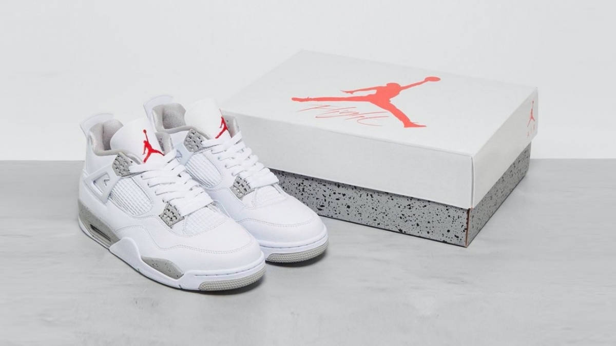 The Air Jordan 4 "White Oreo" Is Accompanied by a Colour-Coordinated