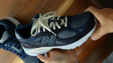 Ronnie Fieg Teases the Upcoming KITH x New Balance 990v3 "Genesis" Ronnie Fieg Teases the Upcoming KITH x New Balance 990v3 "Genesis"