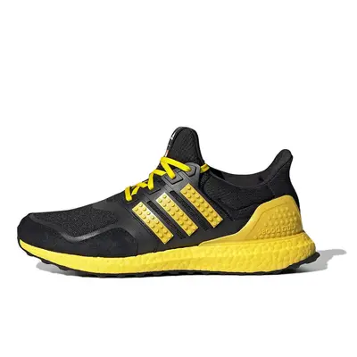 Adidas ultra boost hot sale black and yellow