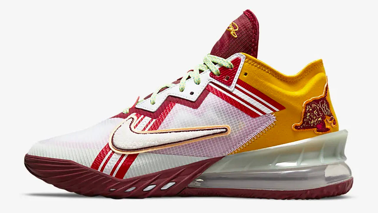 Stop What You're Doing & Take Up to 50% Off at Nike's Enormous End of Season Sale!