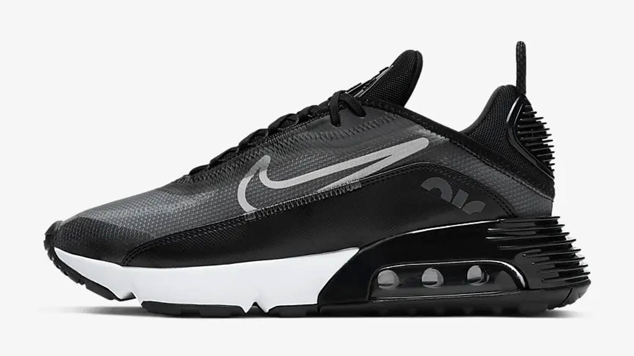 Stop What You're Doing & Take Up to 50% Off at Nike's Enormous End of Season Sale!