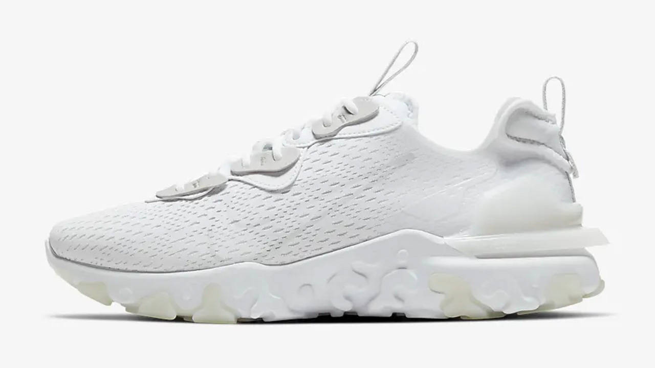 Stop What You're Doing & Take Up to 50% Off at Nike's Enormous End of Season Sale!