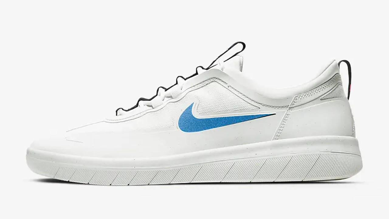 Stop What You're Doing & Take Up to 50% Off at Nike's Enormous End of Season Sale!