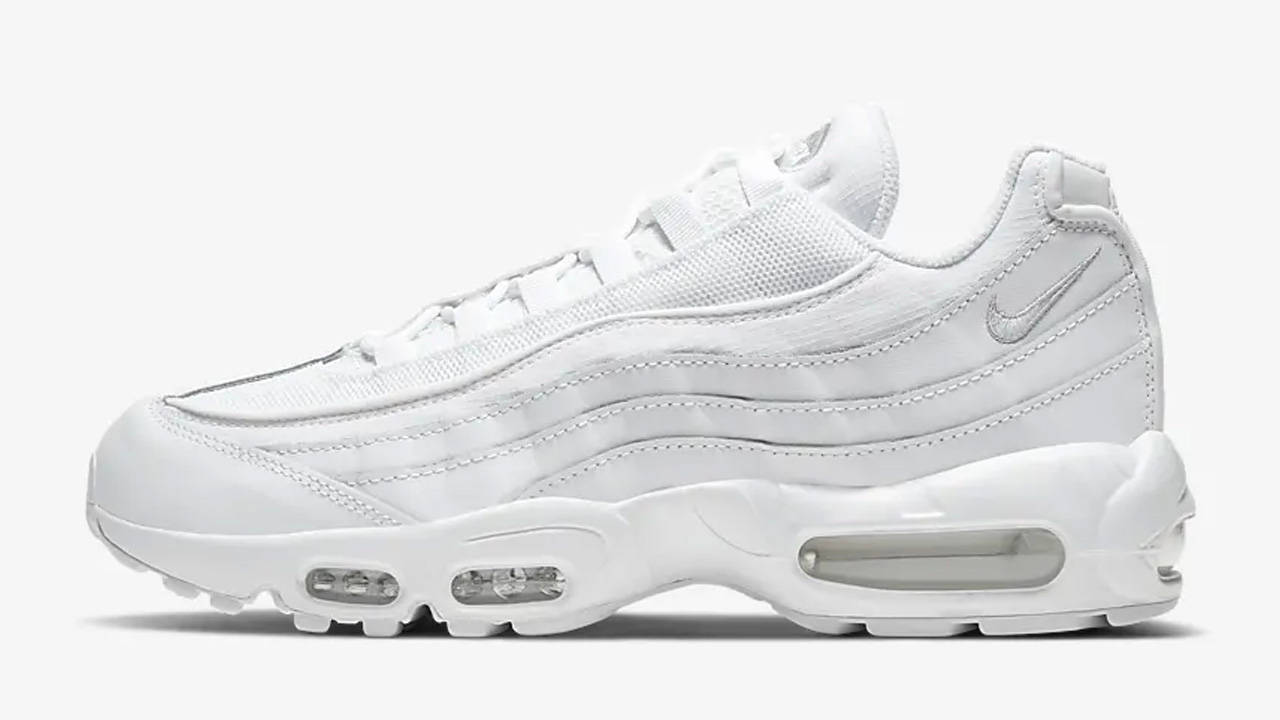 Here Are the Hottest Sneakers You Can Buy at Nike's Up to 50% Off Sale