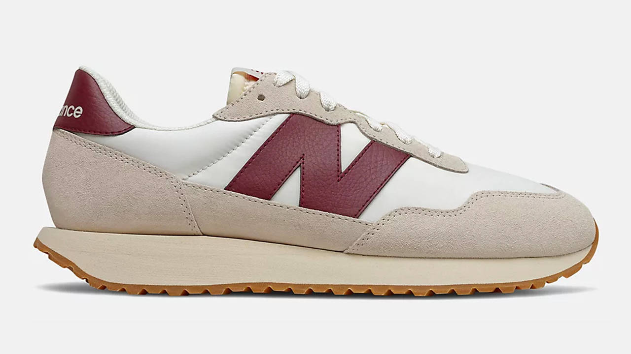 Best Summer Sneakers - New Balance 237