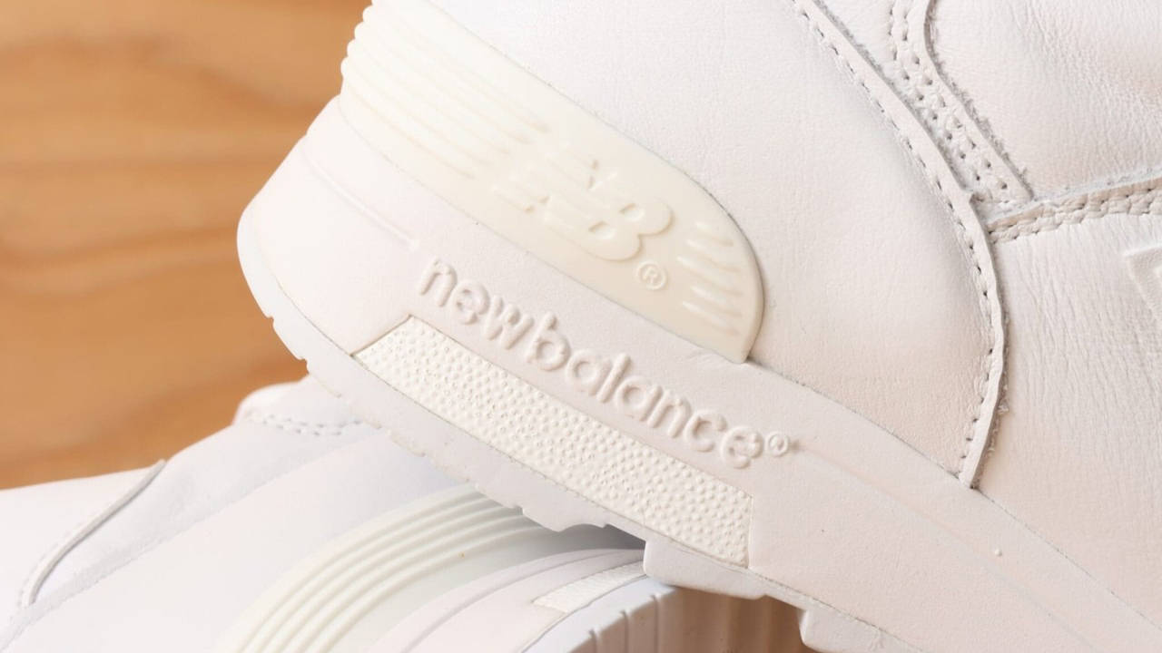 New Balance 1400 Triple White c