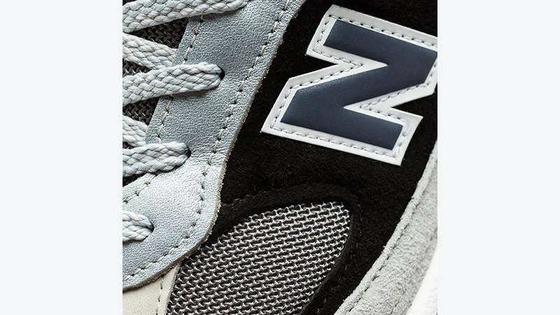 New Balance 991 Silver Multi M991SKR closeup