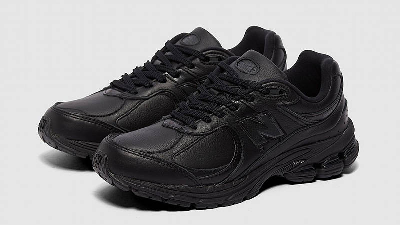 New Balance ML2002 Black front