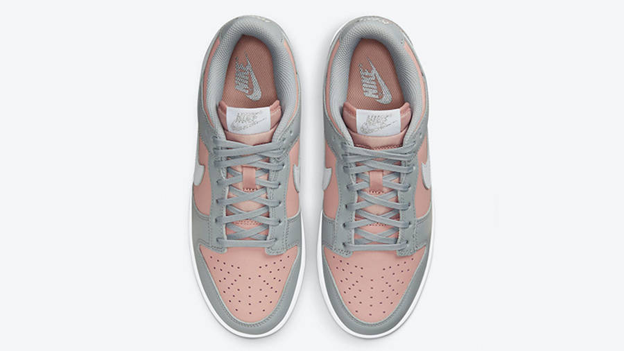 grey pink dunk low
