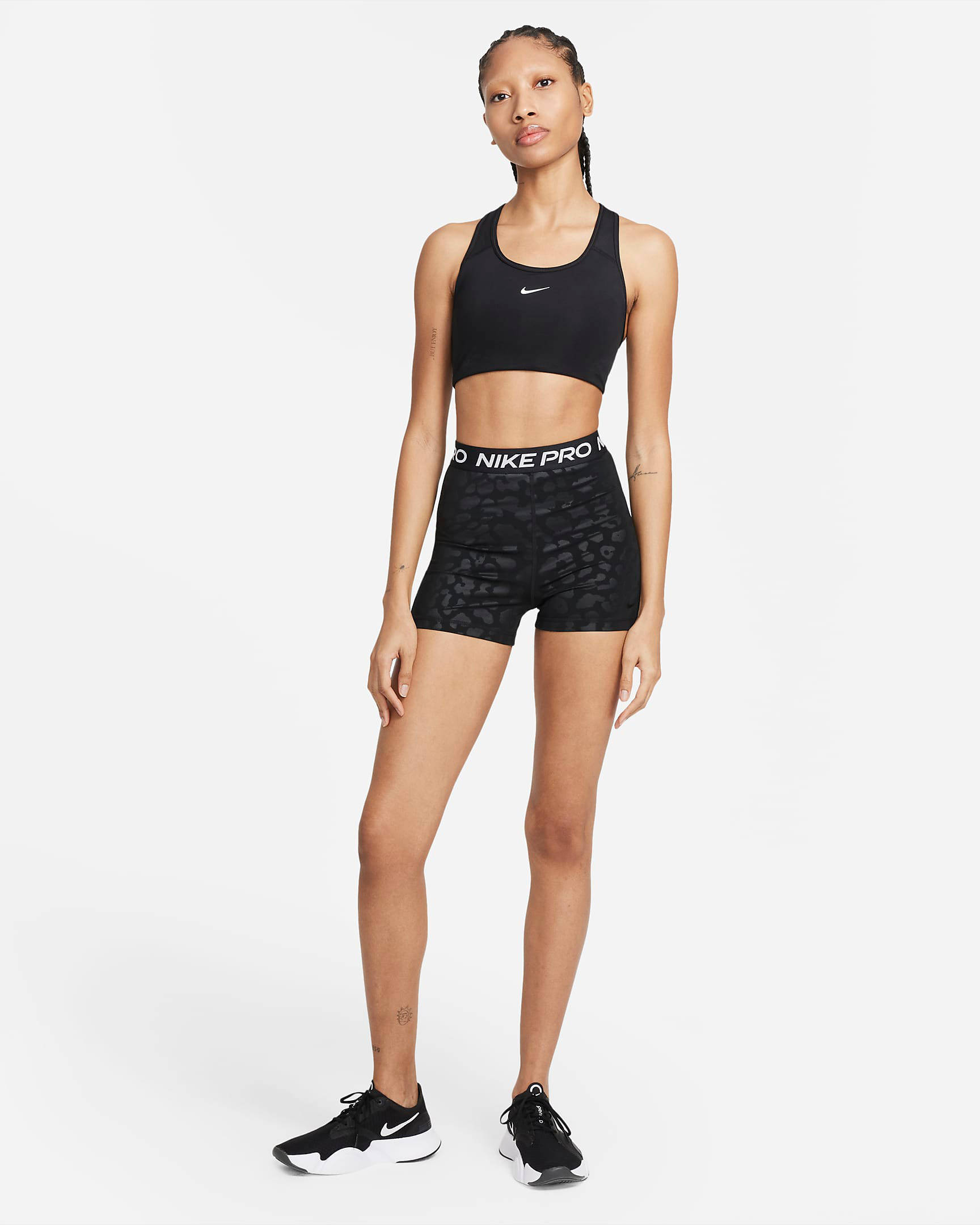 nike pro patterned shorts