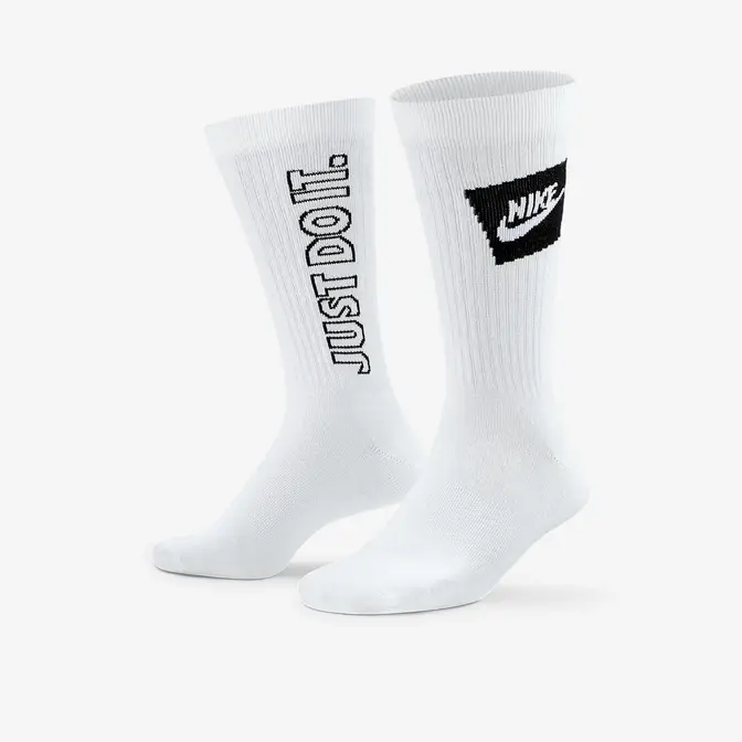 Nike Sportswear Everyday Essential Crew Socks | Where To Buy | DA2583 ...