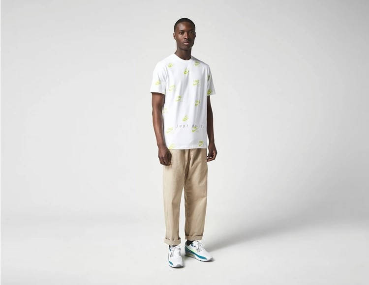 Nike Sportswear Swoosh T-shirt