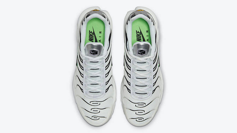 Nike TN Air Max Plus Sail Gradient DN6997-100 middle