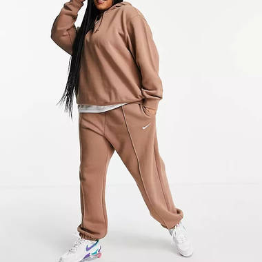 Nike Trend Fleece Joggers (Plus Size)