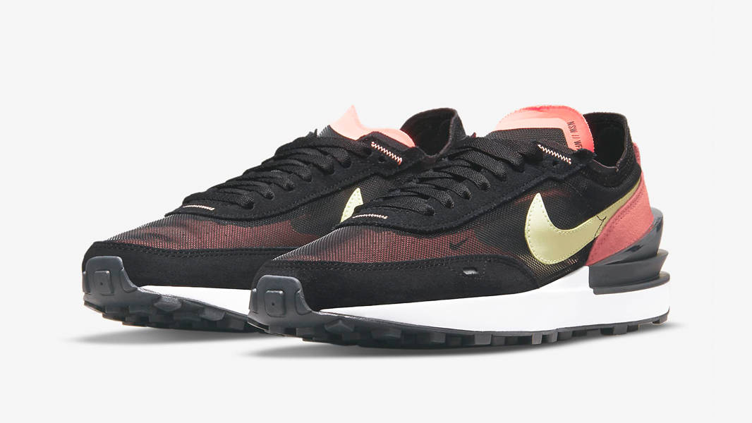 Nike Waffle One Black Crimson Bliss